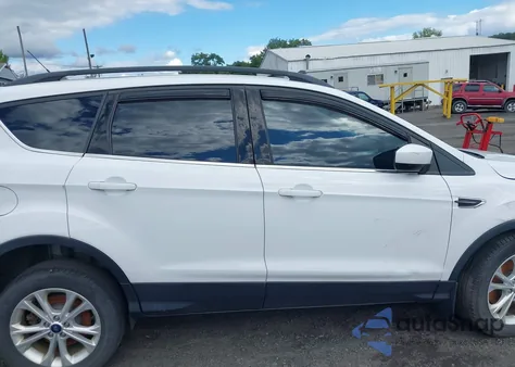 2018 Ford Escape Se z USA, uszkodzony, nr VIN 1FMCU9GD5JUC25213